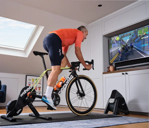 Wahoo Kickr Core 2 met Zwift Cog en Click | Broekhuis